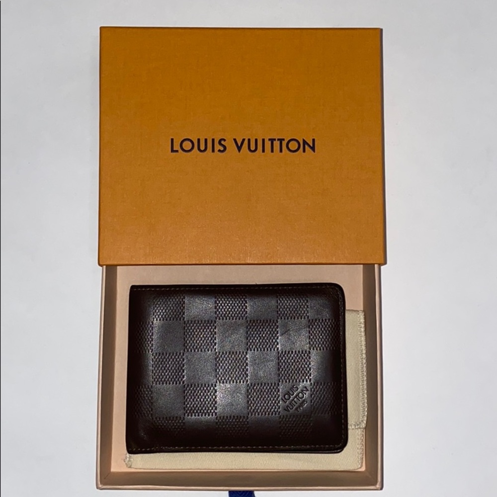 Louis Vuitton Brown Leather Wallet - Picture 2 of 6